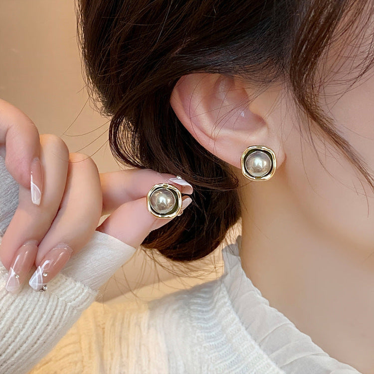 EVERYDAY ELEGANCE COLLECTION