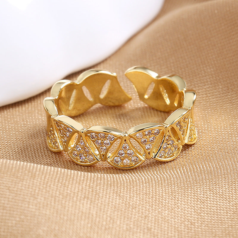 ELEGANT HOLLOW DESIGN RING