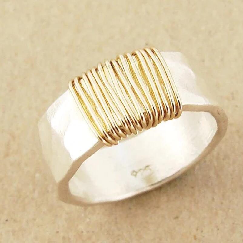 VINTAGE GEOMETRIC WIDE BAND RING