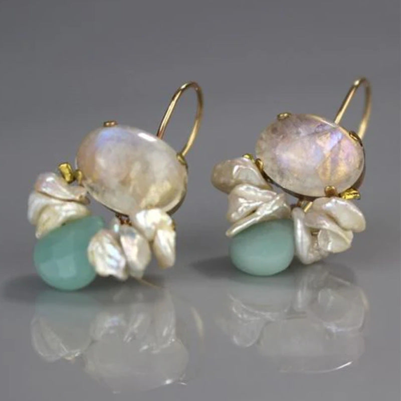 TIMELESS VINTAGE OCEAN BLUE STONE EARRINGS