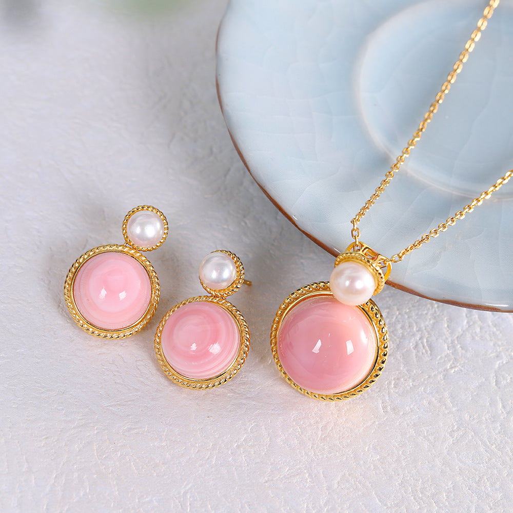ELEGANT GEOMETRIC PINK SHELL EARRINGS