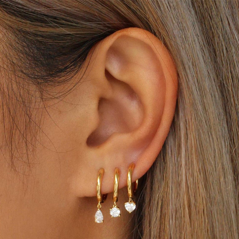 SIMPLE ZIRCONIA EARRINGS