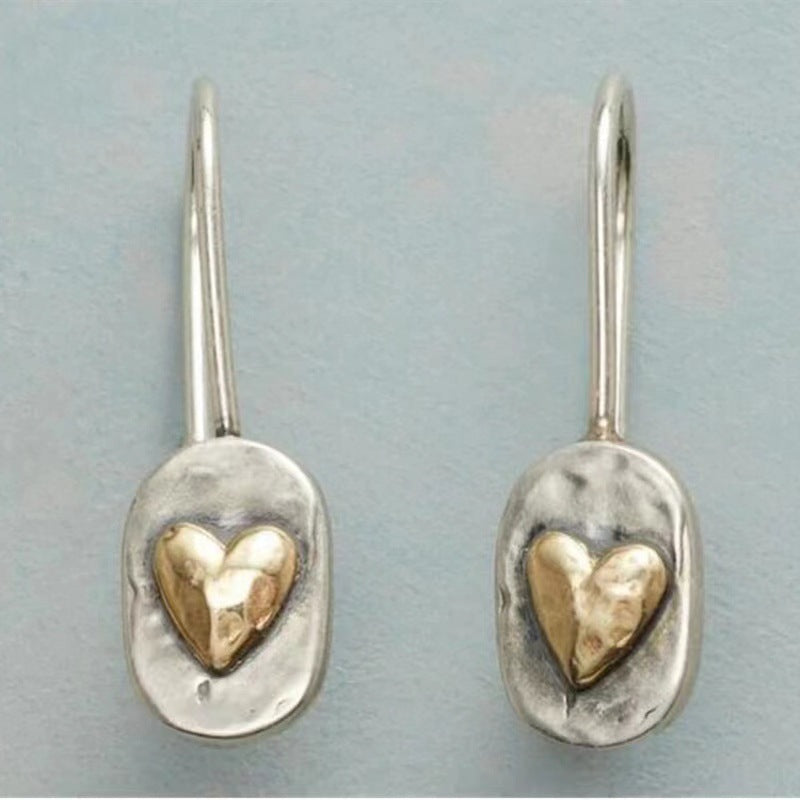 ROMANTIC VINTAGE SILVER EARRINGS