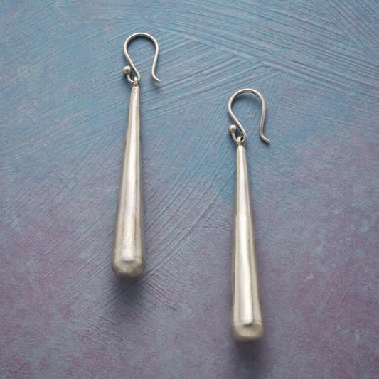 ELEGANT DROP PEARL EARRINGS