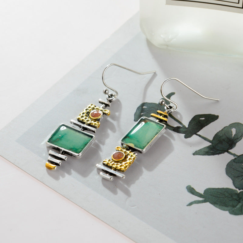 BOHO EARRINGS WITH EMERALD IN SILVER