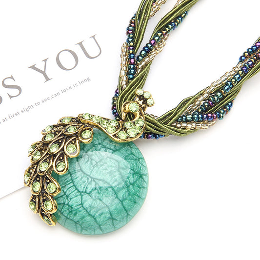 DAZZLING GREEN SPHERE NECKLACE