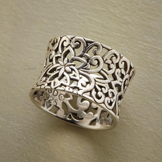 BONNIE SILVER HOLLOW RING