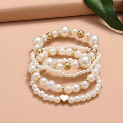 RETRO CHIC PEARL BRACELET SET