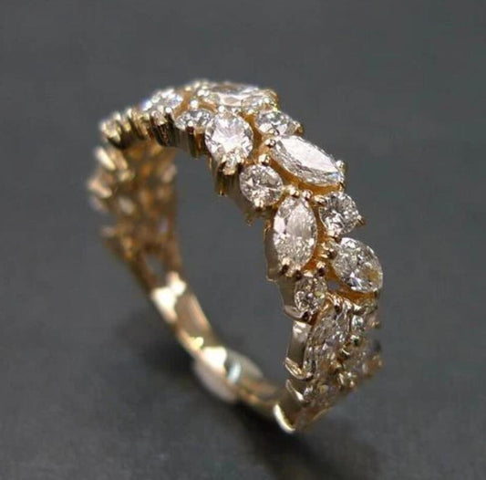 VINTAGE BRIGHT GOLDEN RING