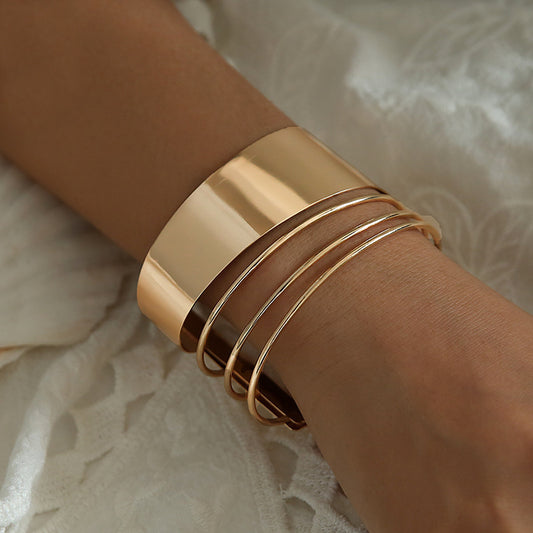 VINTAGE GOLD CUFF BRACELET