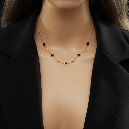 ELEGANT EMERALD ZIRCONIA NECKLACE