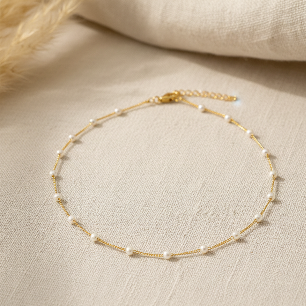 ELEGANT SMALL PEARL NECKLACE