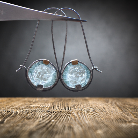 VINTAGE MOONSTONE CRYSTAL EARRINGS