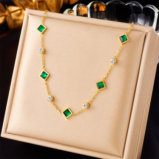 ELEGANT EMERALD ZIRCONIA NECKLACE