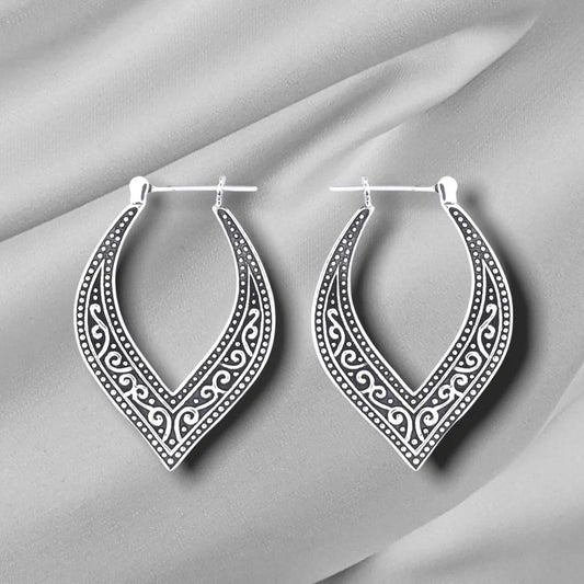 VINTAGE ETHNIC CARVED HEART EARRINGS