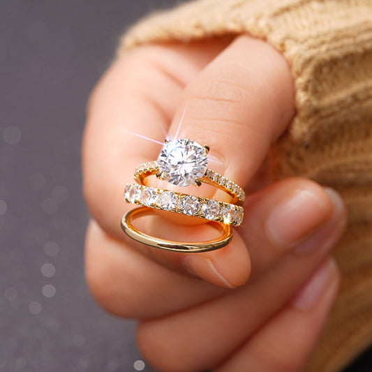 BRIGHT GOLDEN RING SET